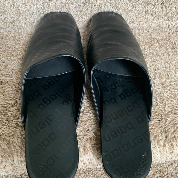 Balenciaga Men\'s Black Smooth Napa Monogram Cosy Lux Mule . main image 6
